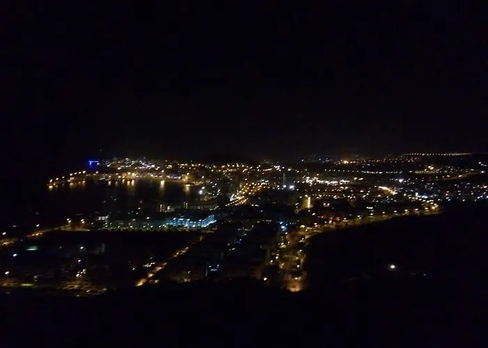 Luxury With Private Pool&cinema By Vapagó Tenerife Villa