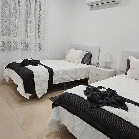 Luxury With Private Pool And Cinema By Vapago Tenerife Los Cristianos (Tenerife)