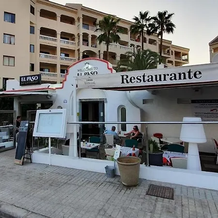 Luxury With Private Heated Pool And Cinema By Vapago Tenerife Los Cristianos (Tenerife)