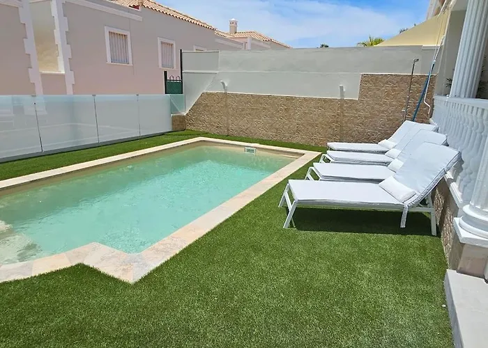 Luxury With Private Pool And Cinema By Vapago Tenerife לוס כריסטיאנוס