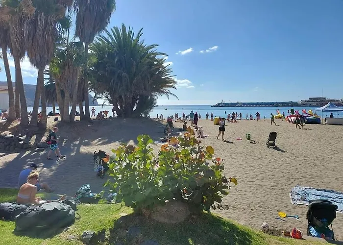 Luxury With Private Pool And Cinema By Vapago Tenerife וילה