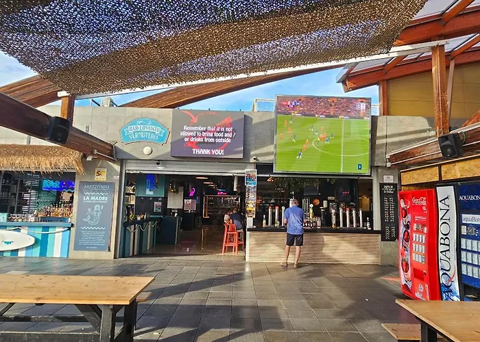 Luxury With Private Pool And Cinema By Vapago Tenerife וילה לוס כריסטיאנוס