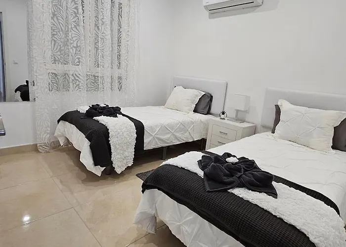 Luxury With Private Pool And Cinema By Vapago Tenerife Los Cristianos (Tenerife)